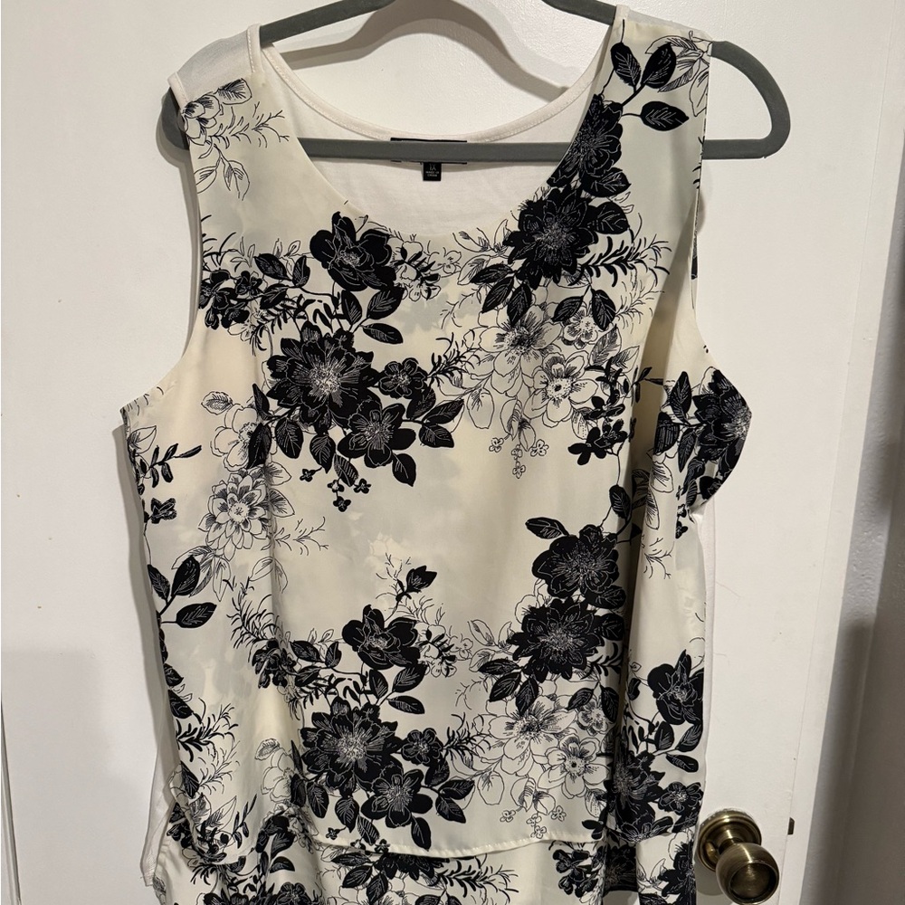 DG2 Black Floral Print on Cream Sleeveless Tank